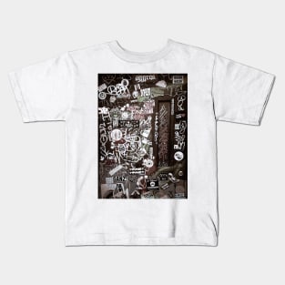 Graffiti Tag Sticker NYC Kids T-Shirt